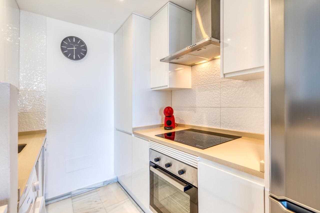 Hanami El Pinacho Beach Apartment Estepona Ngoại thất bức ảnh